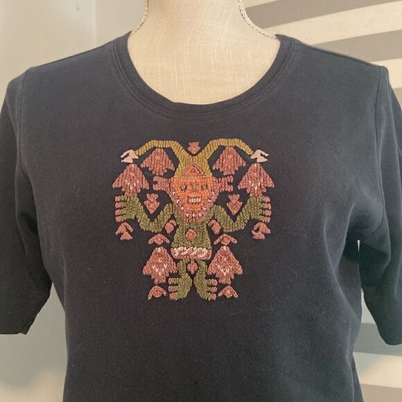 Peruvian Connection Black Embroidered Patterned Short Sleeve Blouse Size Medium - Picture 2 of 6